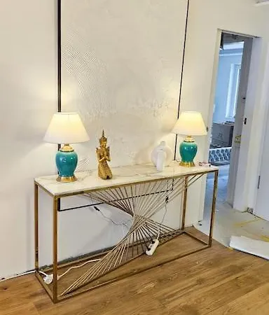 Luxurious 150m² + Pool + Garden Lejlighed München