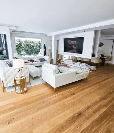 Luxurious 150m² + Pool + Garden 아파트 뮌헨