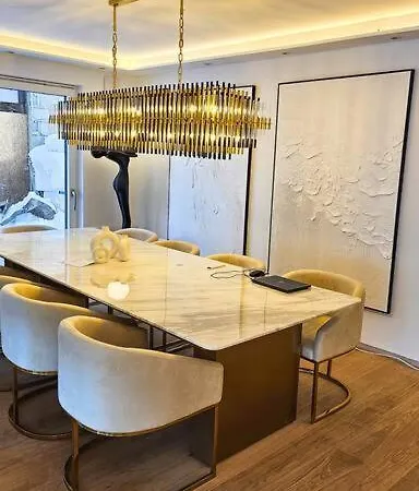 Luxurious 150m² + Pool + Garden